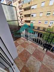 Affitto Appartamento in Centro. Se alquila piso en zona reyes huertas  cáceres