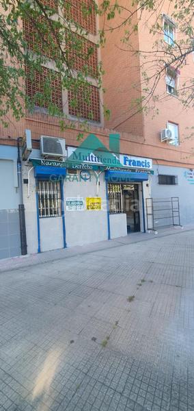 Foto 3a3ad3f2-4cc4-4fe6-b9e0-11320bd7697e. Location local commercial dans Centro Cáceres