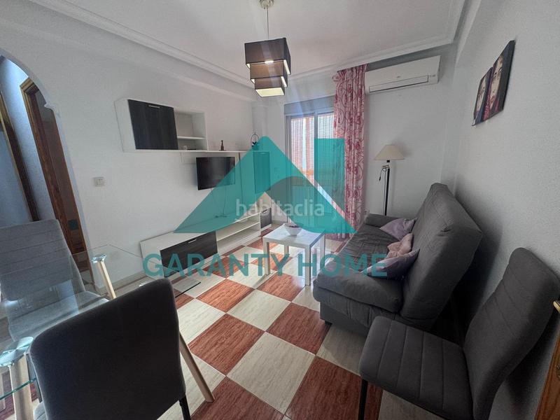 Foto bf5ff28a-2d6e-4fe2-a216-311313bb9ef0. Location appartement dans Centro Cáceres