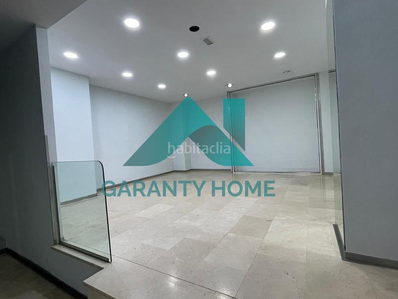 Foto 94123eb9-701b-45b5-81f1-37f60f7407f2. Alquiler local comercial se alquila local comercial en avenida de alemania en Cáceres