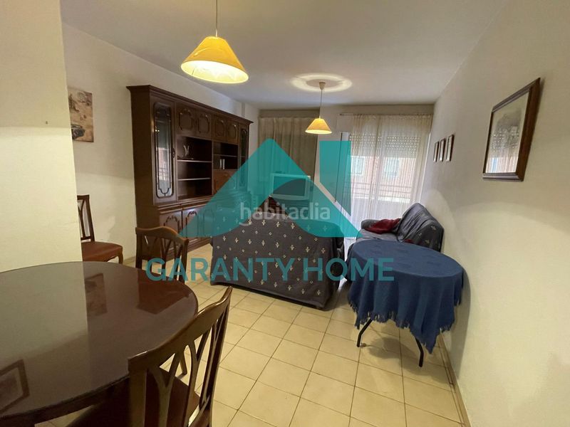 Foto cde7cbad-583e-43e4-b7b7-8edc31283ec7. Rent flat in Centro Cáceres