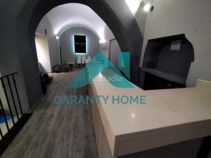 Foto a8db4b08-ba5d-41e2-8d2f-e44417f84619. Rent business premise in Casco Antiguo Cáceres