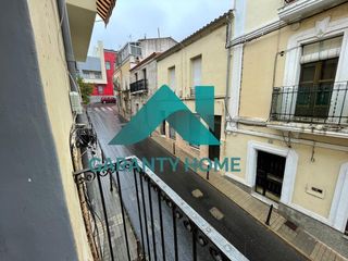 Casa a Casco Antiguo. Casa en venta en la parte antigua de cáceres!