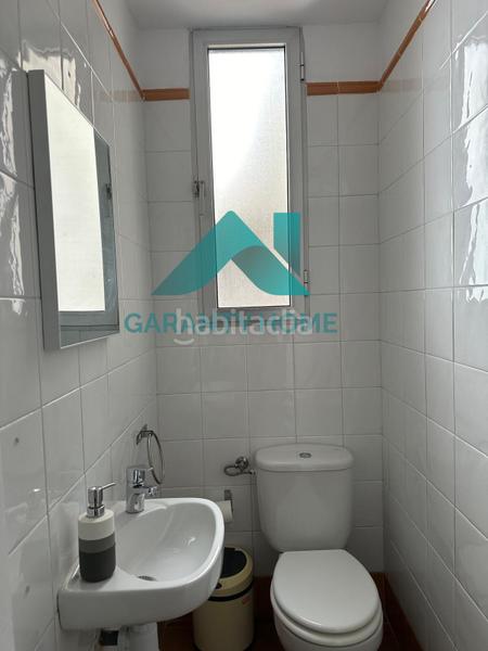 Foto 68685352-e43c-4678-a7ab-bb8d19a07915. Miete geschäftsraum in Centro Cáceres