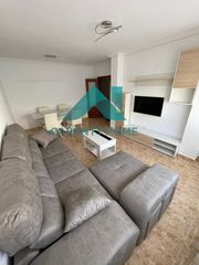 Location Appartement à Casco Antiguo. Piso en alquiler en plaza de italia! ubicación privilegiada y li