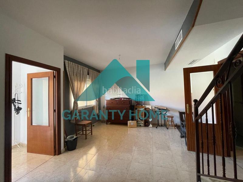 Foto 8f14485b-74b3-494f-87d5-d12d73e0a517. Location maison jumelée avec chauffage parking dans Cáceres