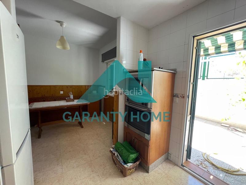 Foto f7fd5b70-9aed-465e-866e-f426992bcbae. Location maison jumelée avec chauffage parking dans Cáceres