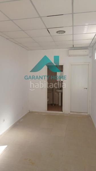 Foto cc127b4c-4389-4048-ae42-b5fab6d27755. Alquiler local comercial se alquiler local comercial en zona nuevo en Cáceres