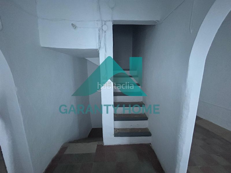 Foto 09f5f96b-0d49-4bd2-ac62-9057473064f1. Casa se vende vivienda y local en zona pintores plaza mayor en Cáceres