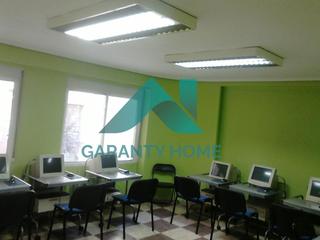 Office space in Casco Antiguo. Se vende local oficina en zona colon posibilidad de convertir en