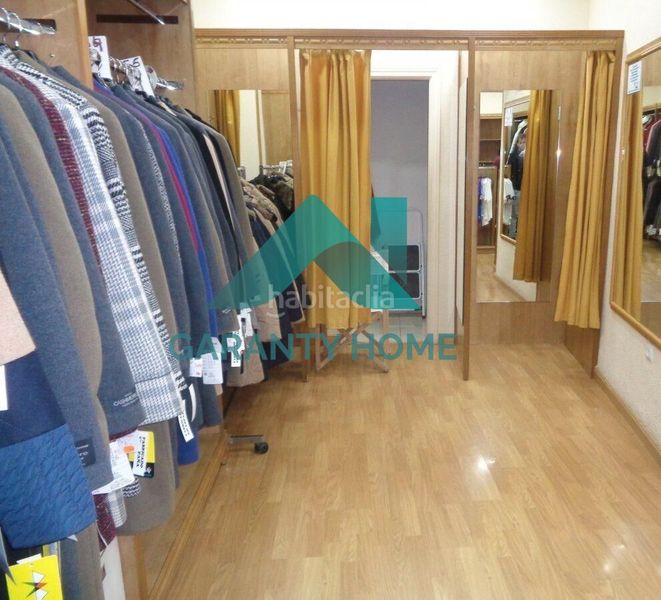 Foto 91c576d5-7ea3-44c1-976c-04030e35f88d. Local comercial a Casco Antiguo Cáceres