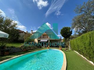 Xalet a Ceres Golf. Se vende chalet en zona ceres golf