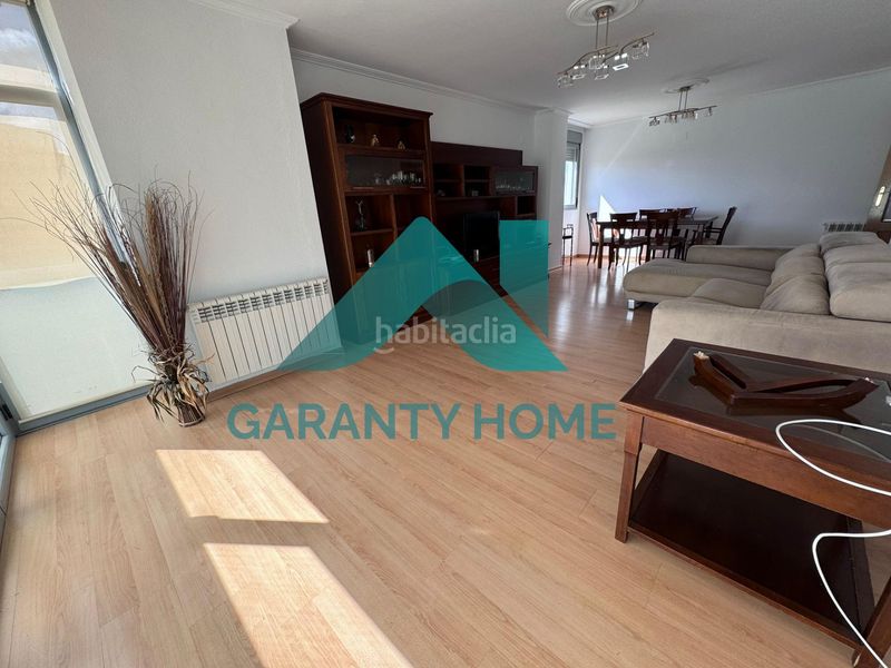 Foto 942f096e-96dd-4e46-8b85-6b0e30f516ff. Rent flat with heating parking pool in Centro Cáceres