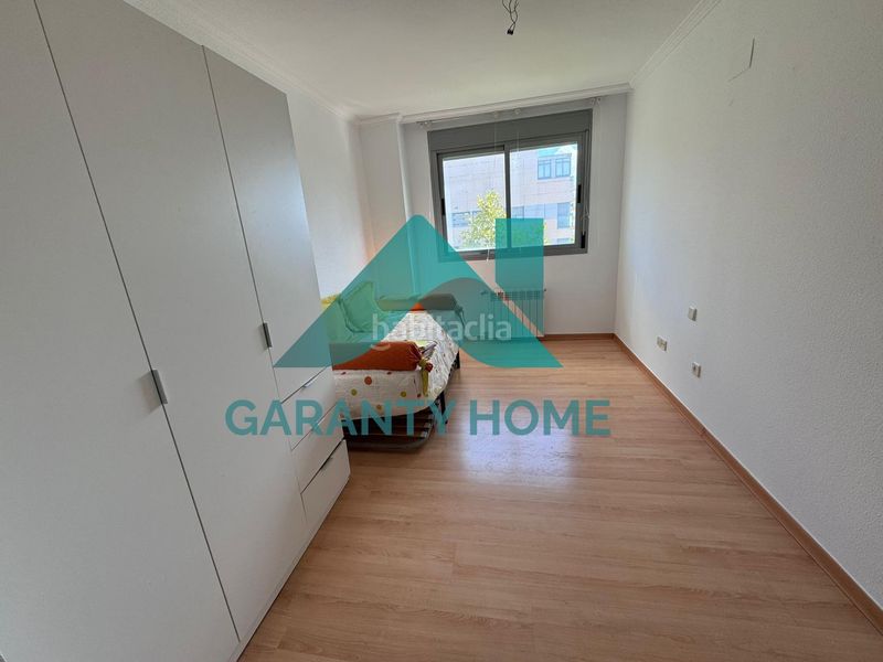 Foto bef7a7eb-440e-4411-a217-eea75f34d34d. Rent flat with heating parking pool in Centro Cáceres