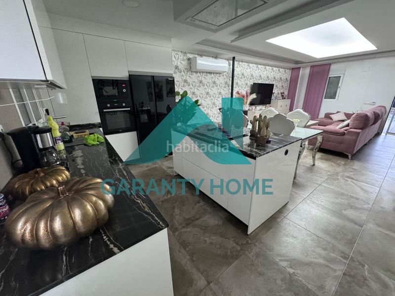 Foto 5c14fe7b-ce0c-4e6e-b75f-50d5797c15f2. Maison avec chauffage parking piscine dans Montesol - Mejostilla Cáceres