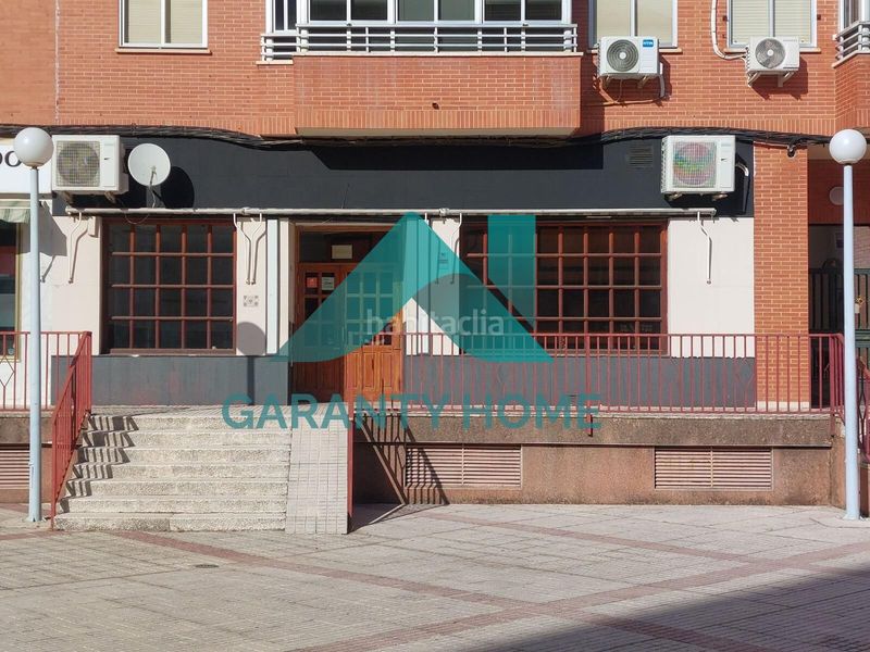 Foto 8cc88d0d-f45b-4914-a851-187f1e139c02. Local comercial a Centro Cáceres