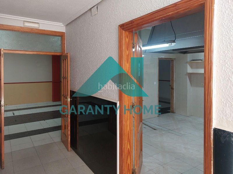 Foto c62eef28-72f0-4762-94e1-376d906c7562. Local comercial a Centro Cáceres