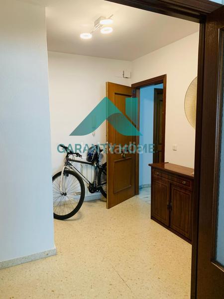 Foto 6a42485c-57f9-4538-ab67-f5bfb202f7b0. Alquiler apartamento  en venta alquiler en la plaza 8 de septiembre, ! en Cáceres