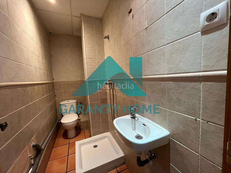 Foto 7ac318b6-d4a7-4c91-b780-08e27c3e4006. Alquiler local comercial  en alquiler en el Centro ! en Cáceres