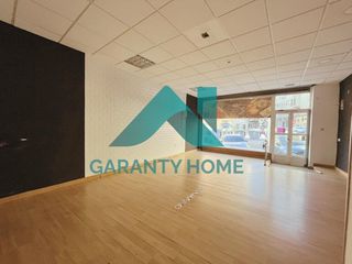 Lloguer Local Comercial a Centro. Local comercial en alquiler y venta en el centro de cáceres!