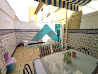 Maison jumelée à Centro. Se vende magnífico adosado en zona fratres