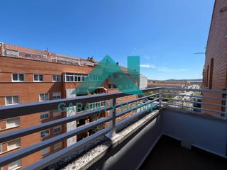 Location Appartement à Nuevo Cáceres. Se alquila piso en zona nuevo cáceres!   libre 1 de noviembre