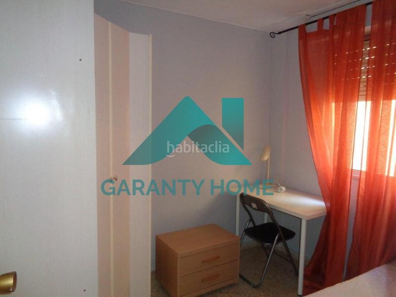 Foto 0a915bf4-a34b-4de0-b58a-bebfa6c26823. Appartement avec chauffage dans Centro Cáceres