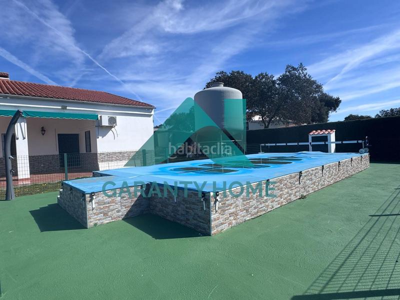 Foto b01f6361-ee39-46a1-98f4-5c511c84f6cd. Casa amb calefacció piscina a Estación Arroyo Malpartida Cáceres