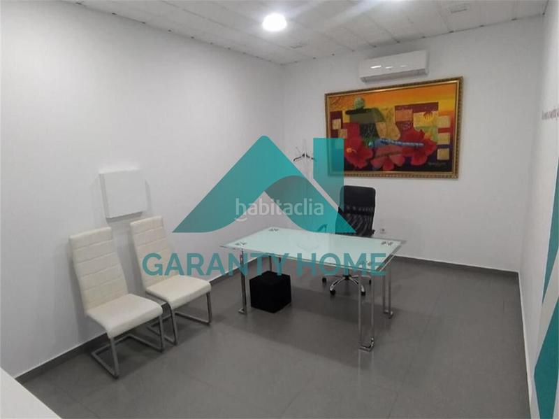 Foto dc8eb9de-77d1-460c-b72e-65b24399e444. Alquiler oficina se alquila despacho dentro de clínica dental, centro en Cáceres