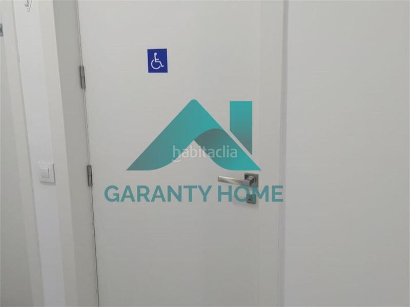 Foto b113c986-a133-4c11-81f2-2a10e571c8eb. Rent office space with heating in Casco Antiguo Cáceres