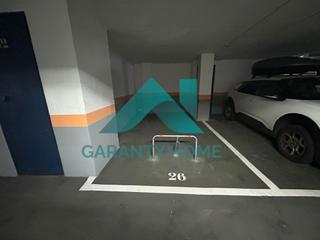 Aparcament cotxe a Centro. Se vende plaza de garaje en zona gil cordero, cáceres