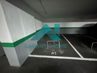 Aparcament cotxe a Centro. Se vende plaza de garaje en zona gil cordero, cáceres