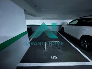 Aparcament cotxe a Centro. Se vende plaza de garaje y trastero en zona gil cordero, cáceres