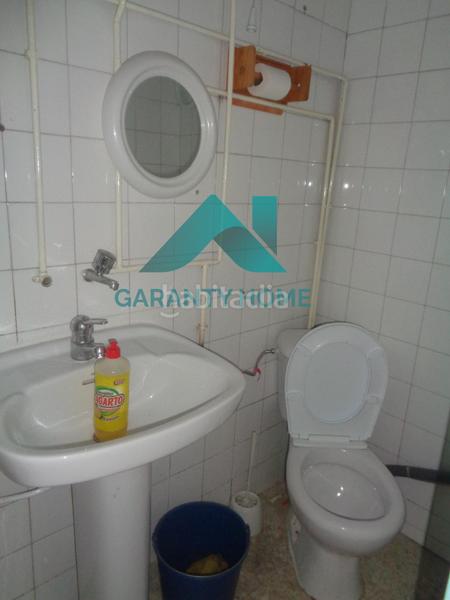 Foto b4c7f084-4740-476a-894f-91949a4b7292. Rent business premise in Centro Cáceres