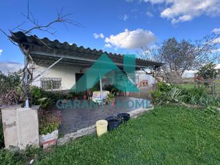 Casa a Ceres Golf. Se vende casa de campo en zona sur, cáceres
