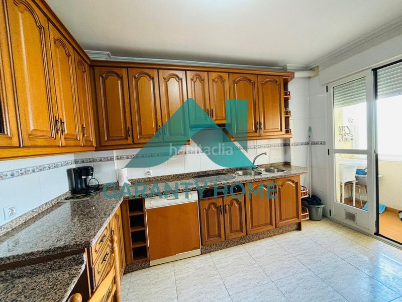 Foto 5a73ef6a-7ada-4141-8a24-e92f427cf9d0. Rent flat with heating in Ruta de la Plata Cáceres