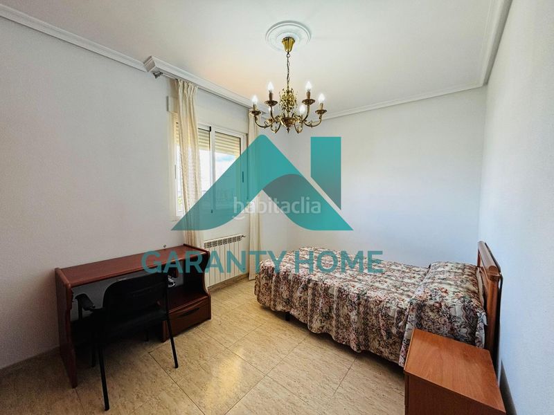 Foto b7d37cb0-aa04-47d6-b542-06f91bda6699. Rent flat with heating in Ruta de la Plata Cáceres