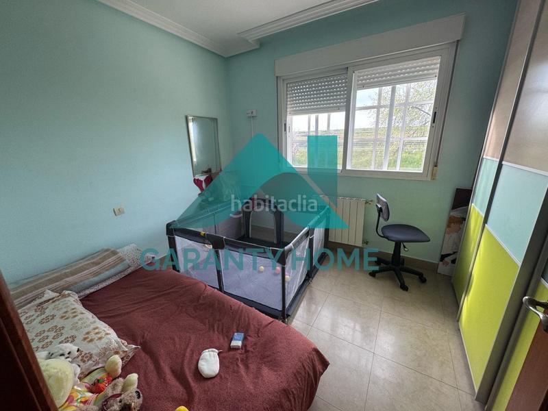 Foto c883fe31-e93f-4609-92e8-317f51b30c8d. Casa adosada se vende casa adosada en la cañada, en Cáceres