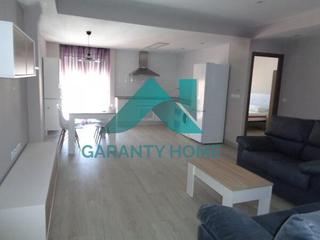 Location Appartement à Centro. Piso reformado en pleno centro de cáceres!