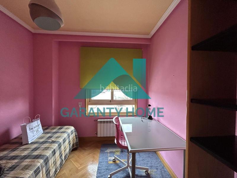 Foto caed94c5-b9a3-4d5f-b390-595f0fd40f84. Alquiler apartamento se alquila piso en zona r66 en Cáceres