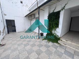 Apartament a Casco Antiguo. Se vende apartamento reformado en obispo galarza, cáceres!