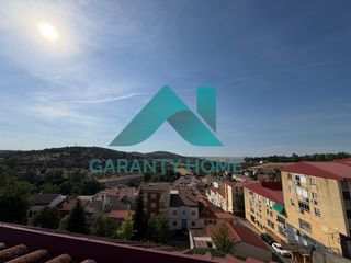 Location Attique à Casco Antiguo. Se alquila ático para estudiantes  zona hernán cortés, cáceres