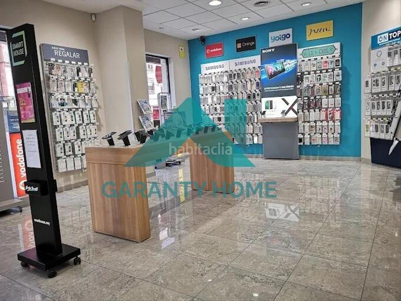 Foto 901eb17d-a598-46e5-9b6e-8a55097d2336. Alquiler local comercial  en pleno Centro junto a la cruz de los caídos! en Cáceres