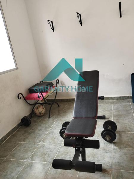 Foto 2f6f1f4a-cab7-4771-88e8-d24c5997d51b. Chalet avec piscine dans Campus Universitario Cáceres