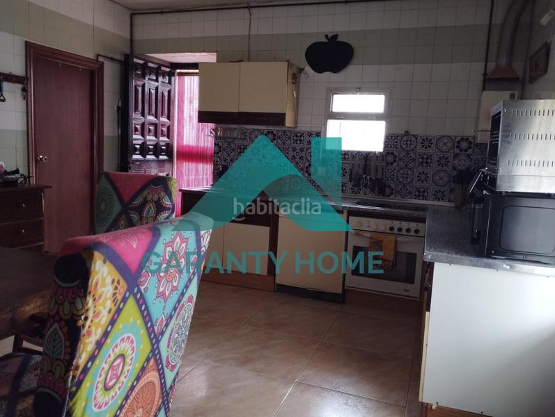 Foto cfc2299b-4a2c-4dc3-bfbe-20f47b5663e7. Chalet avec piscine dans Campus Universitario Cáceres