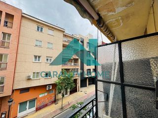Lloguer Pis a Centro. Alquiler piso estudiantestrabajadores zona colón