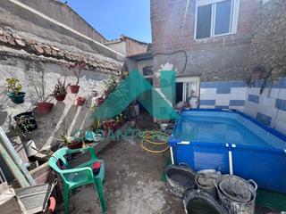 Maison à Arroyo de la Luz. Se vende casa en zona arroyo de la luz