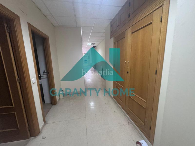 Foto f070aeca-07c5-4715-a946-67e60805d1b1. Lloguer oficina a Ruta de la Plata Cáceres