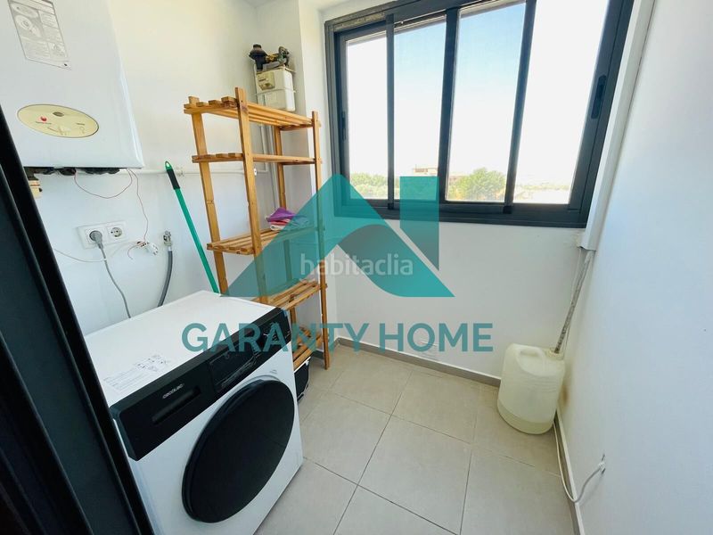 Foto 0f9d5e07-3b8c-4813-9340-99da6b2fc9a8. Alquiler piso se alquila piso amueblado con terraza lavadero en zona río tinto en Cáceres