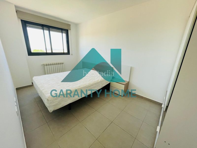 Foto e92e02e2-65d8-4ec2-b71a-494156a7e556. Alquiler piso se alquila piso amueblado con terraza lavadero en zona río tinto en Cáceres